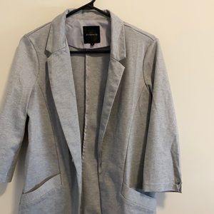 Fitted, stretchy Blazer